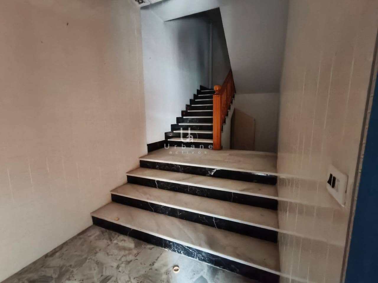 Erhverv til salg i Murcia by - € 105.000 (Ref: 7870364)