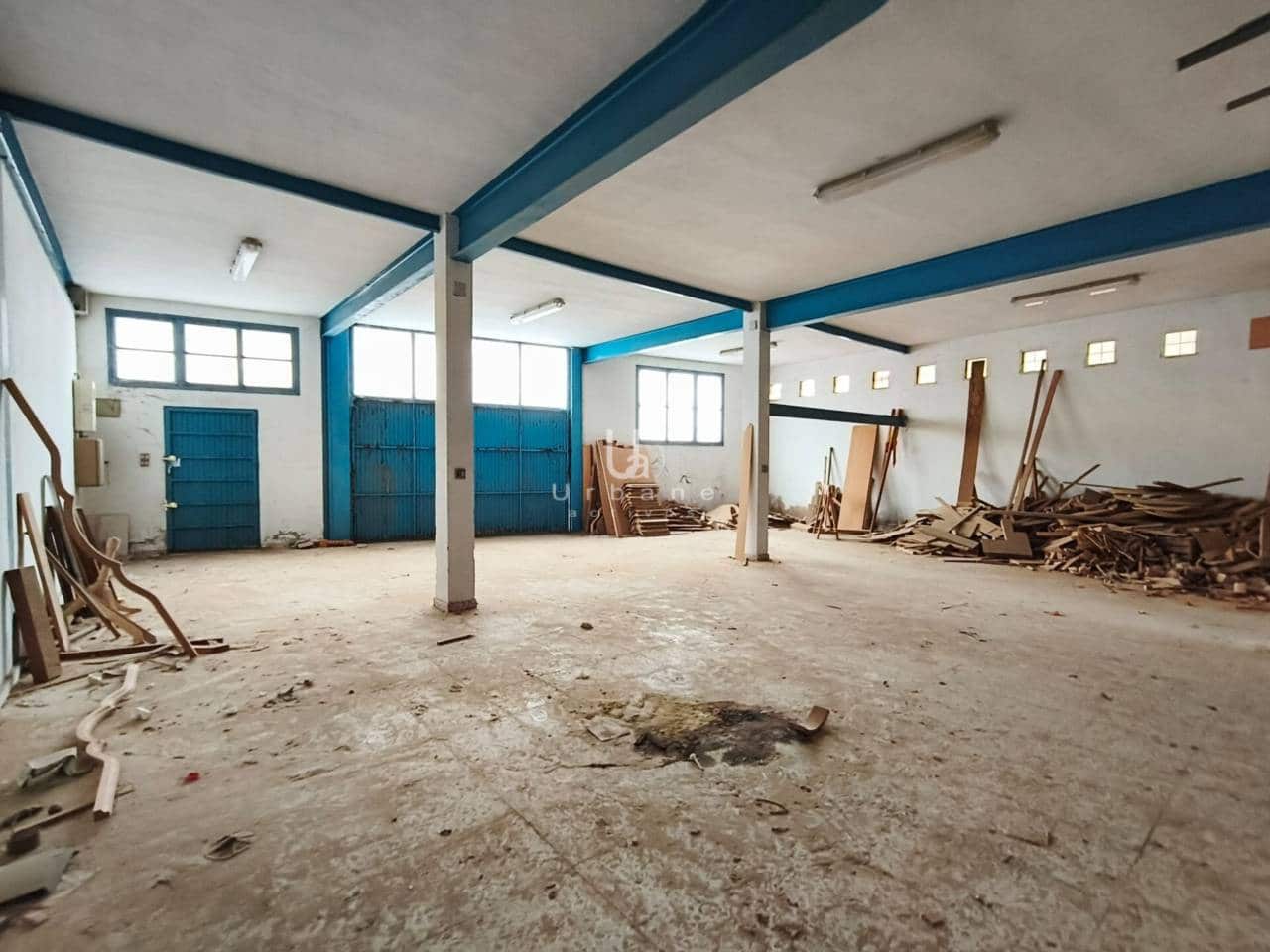 Erhverv til salg i Murcia by - € 105.000 (Ref: 7870364)