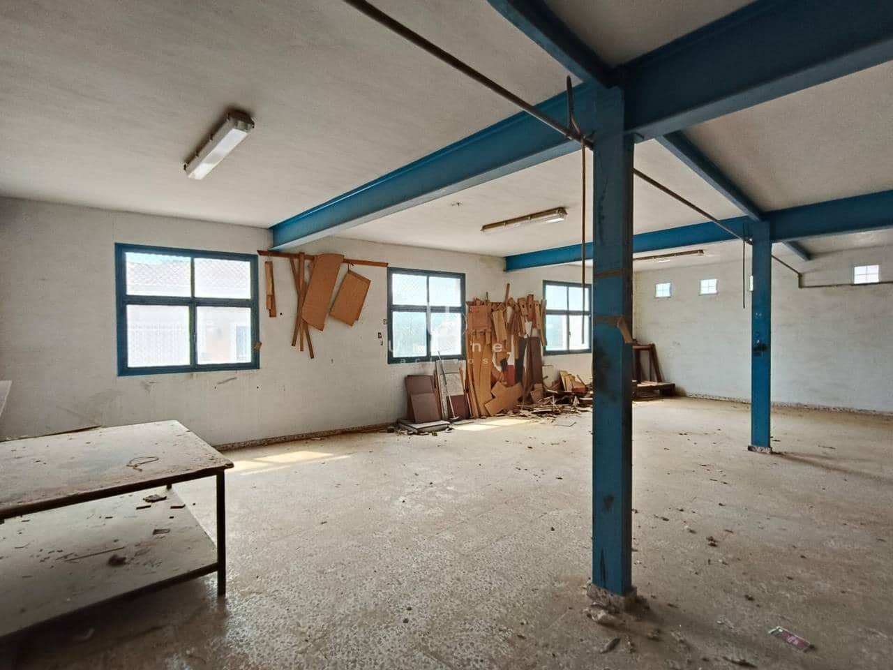 Erhverv til salg i Murcia by - € 105.000 (Ref: 7870364)