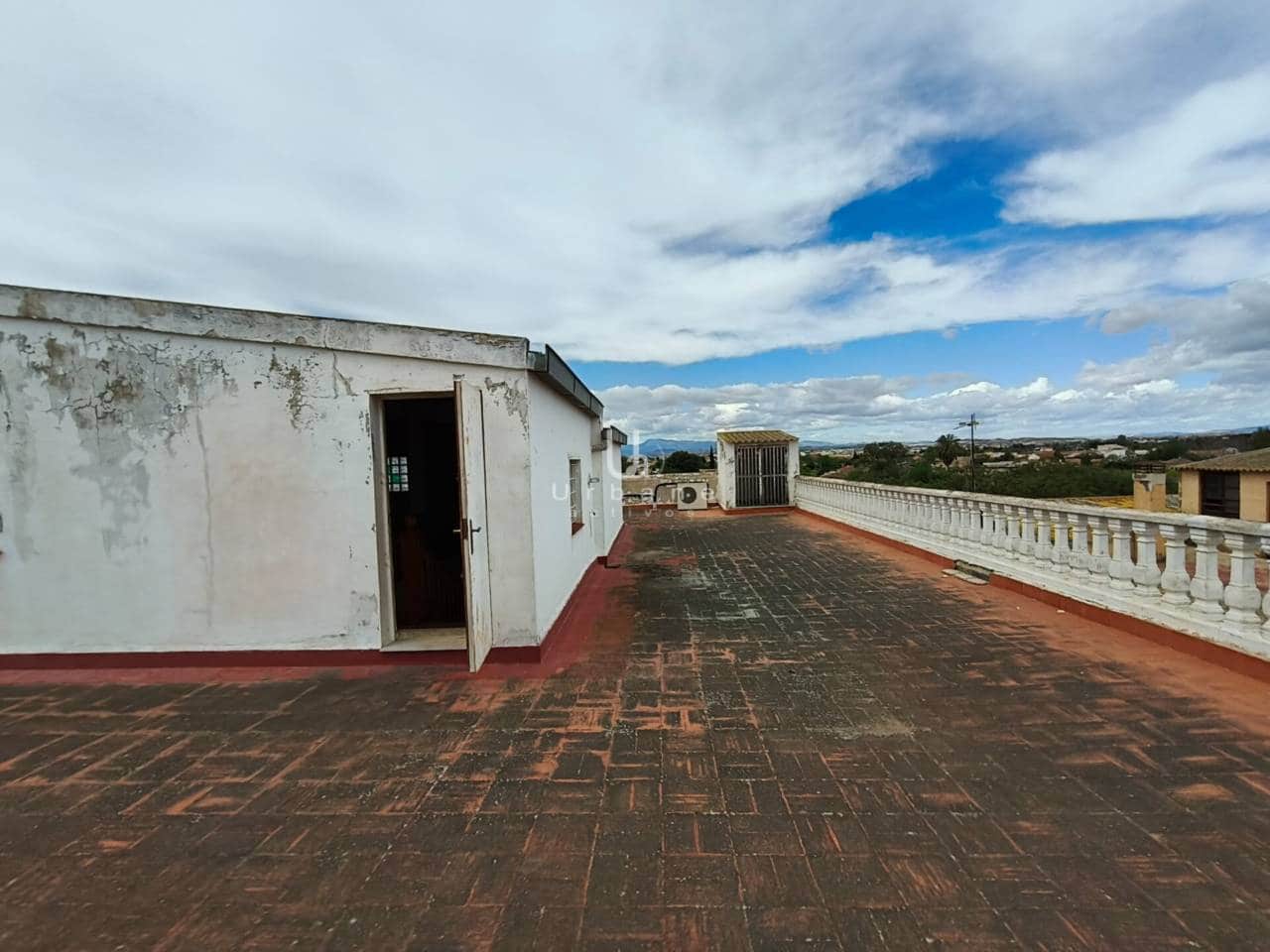 Erhverv til salg i Murcia by - € 105.000 (Ref: 7870364)