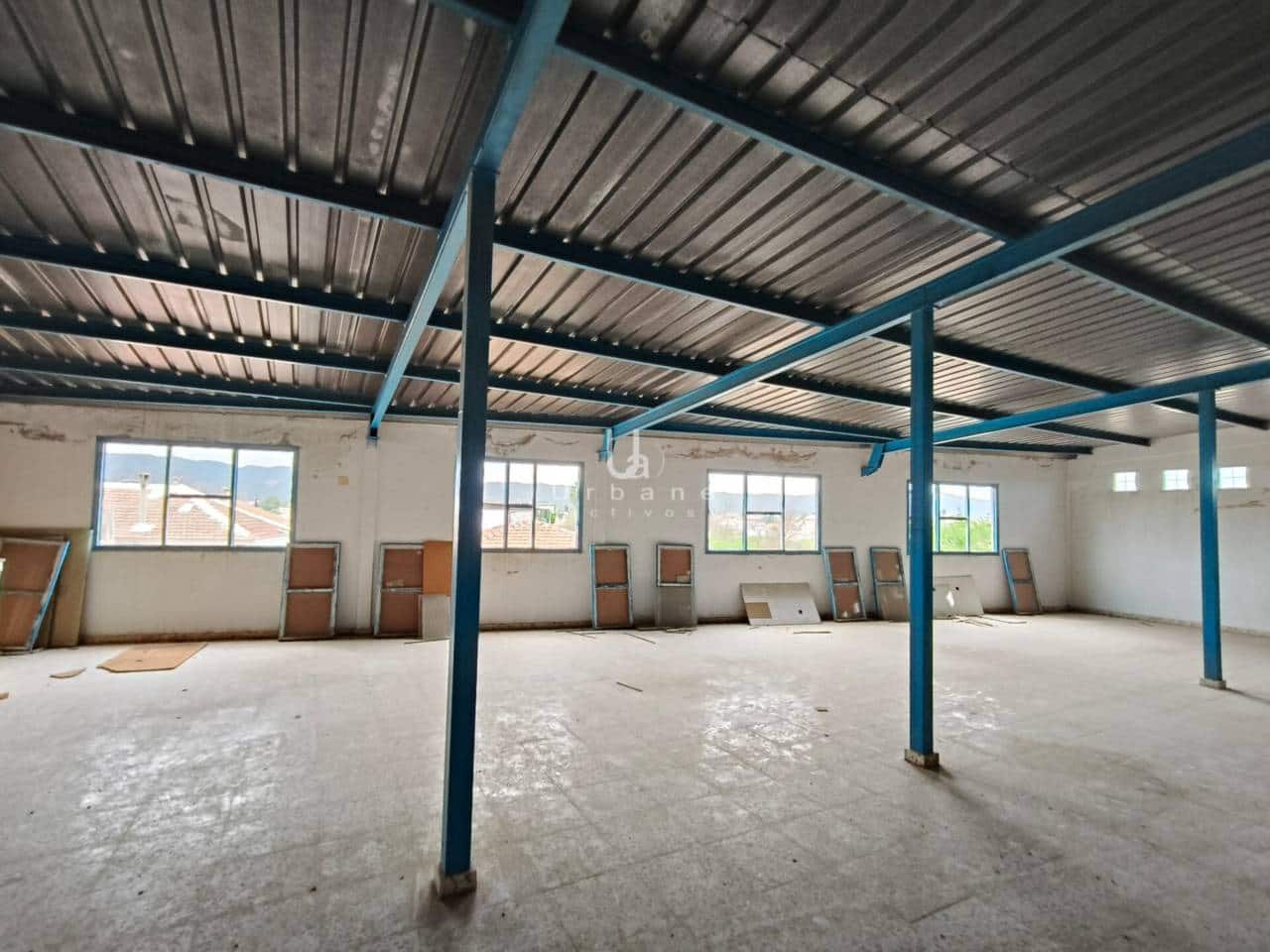 Erhverv til salg i Murcia by - € 105.000 (Ref: 7870364)