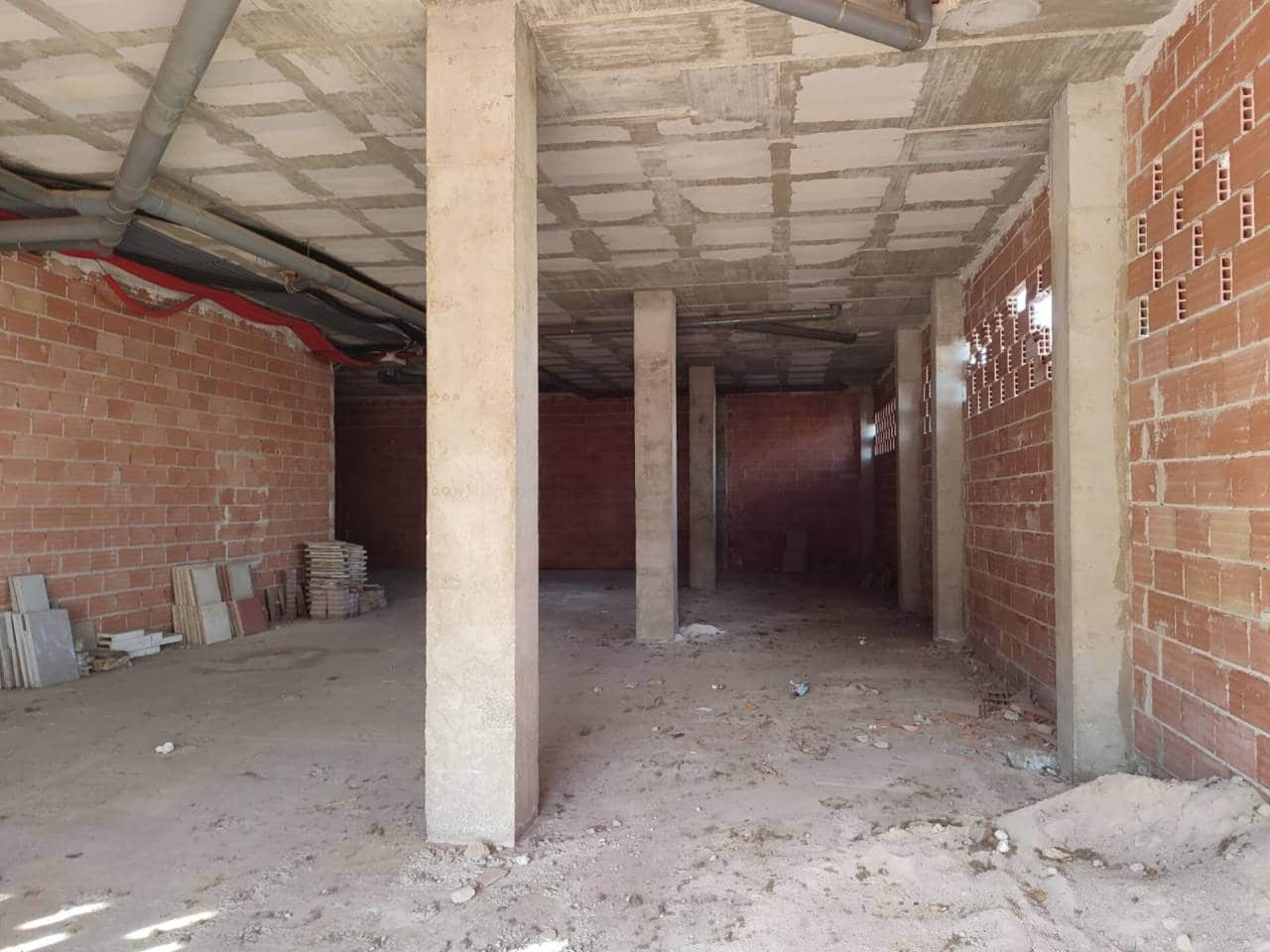 Commercieel te koop in Murcia stad - € 75.000 (Ref: 7898208)
