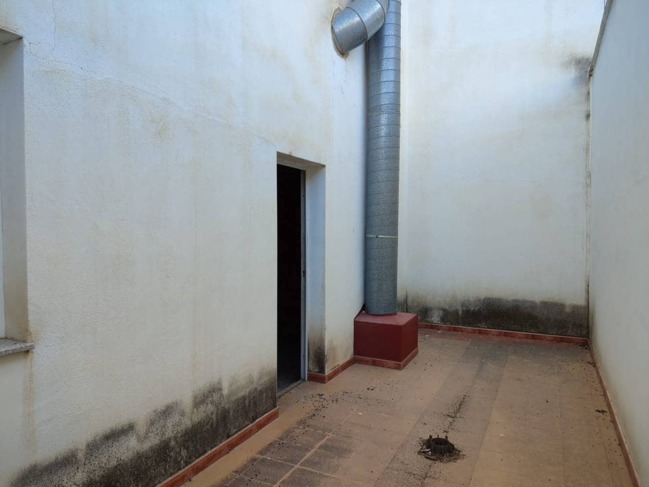 Commercieel te koop in Murcia stad - € 75.000 (Ref: 7898208)