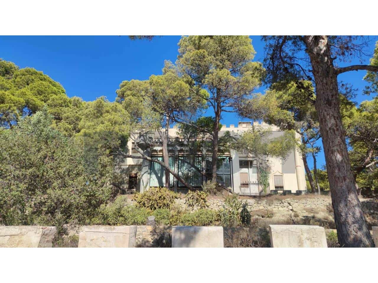 10 soverom Villa til salgs i La Villajoyosa / Vila Joiosa - € 1 450 000 (Ref: 8013860)