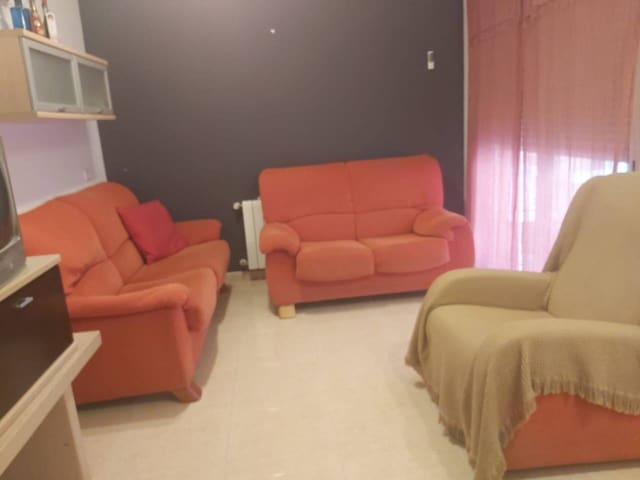 2 soveværelse Lejlighed til leje i Murcia by med garage - € 750 (Ref: 8072782)