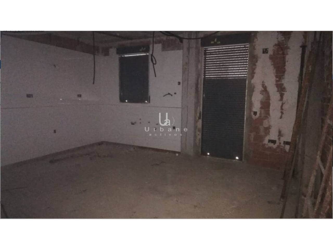 Byhus til salg i Favara - € 299.600 (Ref: 8187763)