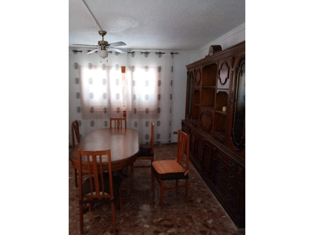 4 makuuhuone Huvila myytävänä paikassa Santiago de la Ribera mukana 
autotalli - 460 000 € (Ref: 8226875)