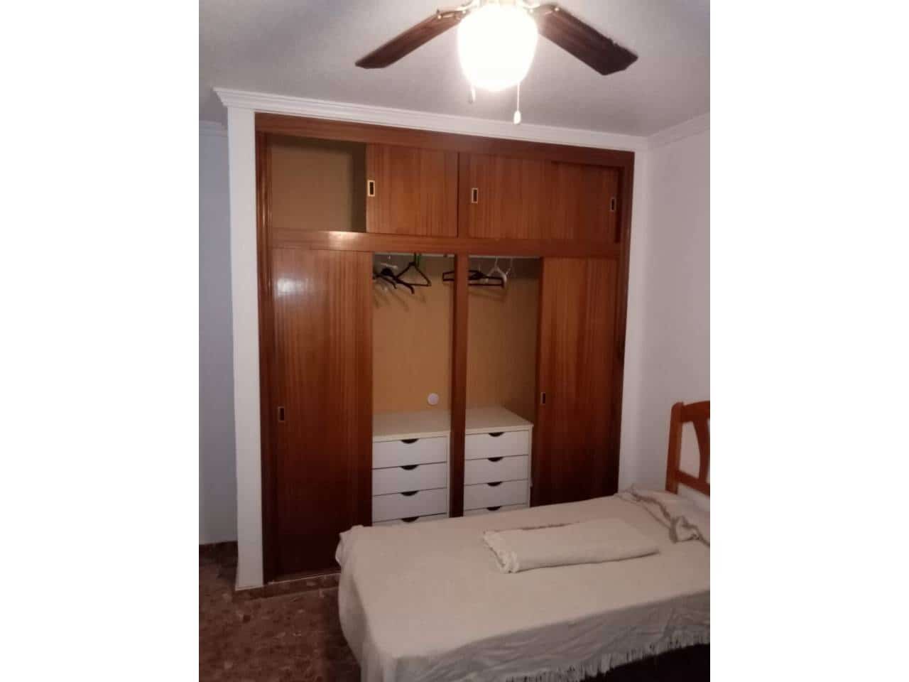 4 makuuhuone Huvila myytävänä paikassa Santiago de la Ribera mukana 
autotalli - 460 000 € (Ref: 8226875)