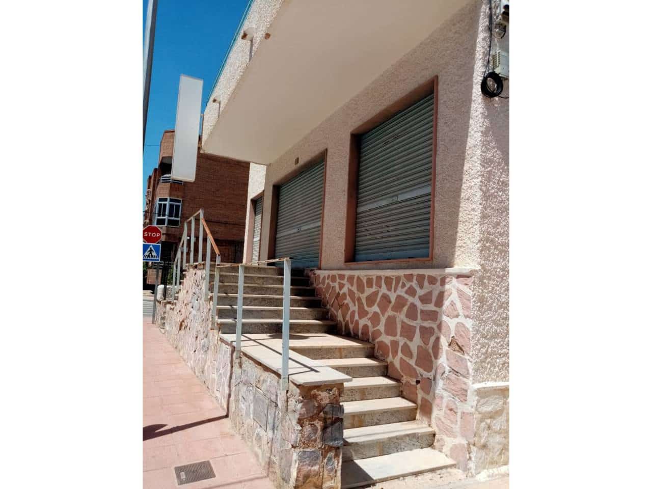 4 makuuhuone Huvila myytävänä paikassa Santiago de la Ribera mukana 
autotalli - 460 000 € (Ref: 8226875)