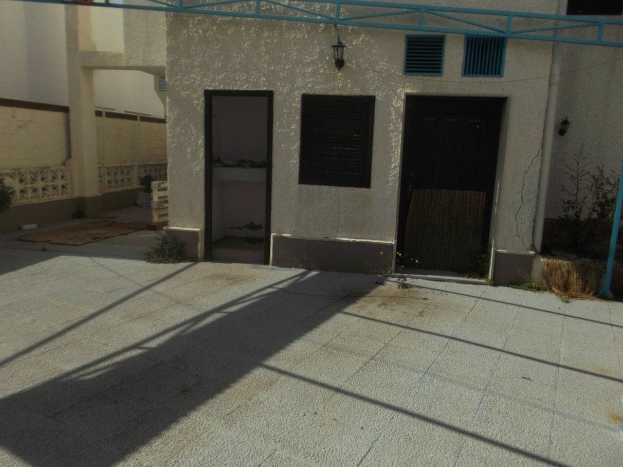 4 makuuhuone Huvila myytävänä paikassa Santiago de la Ribera mukana 
autotalli - 460 000 € (Ref: 8226875)