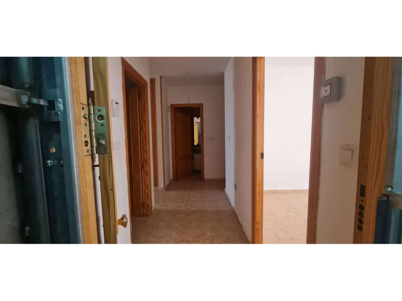 3 sypialnia Mieszkanie na sprzedaż w Abaran - 55 500 € (Ref: 8359115)