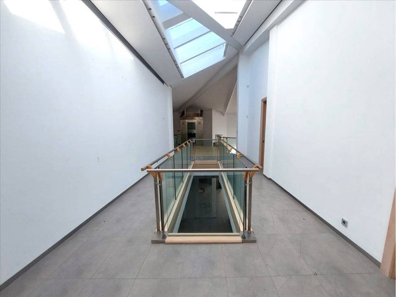5 quarto Moradia para venda em Rocafort com piscina garagem - 1 795 000 € (Ref: 8430034)