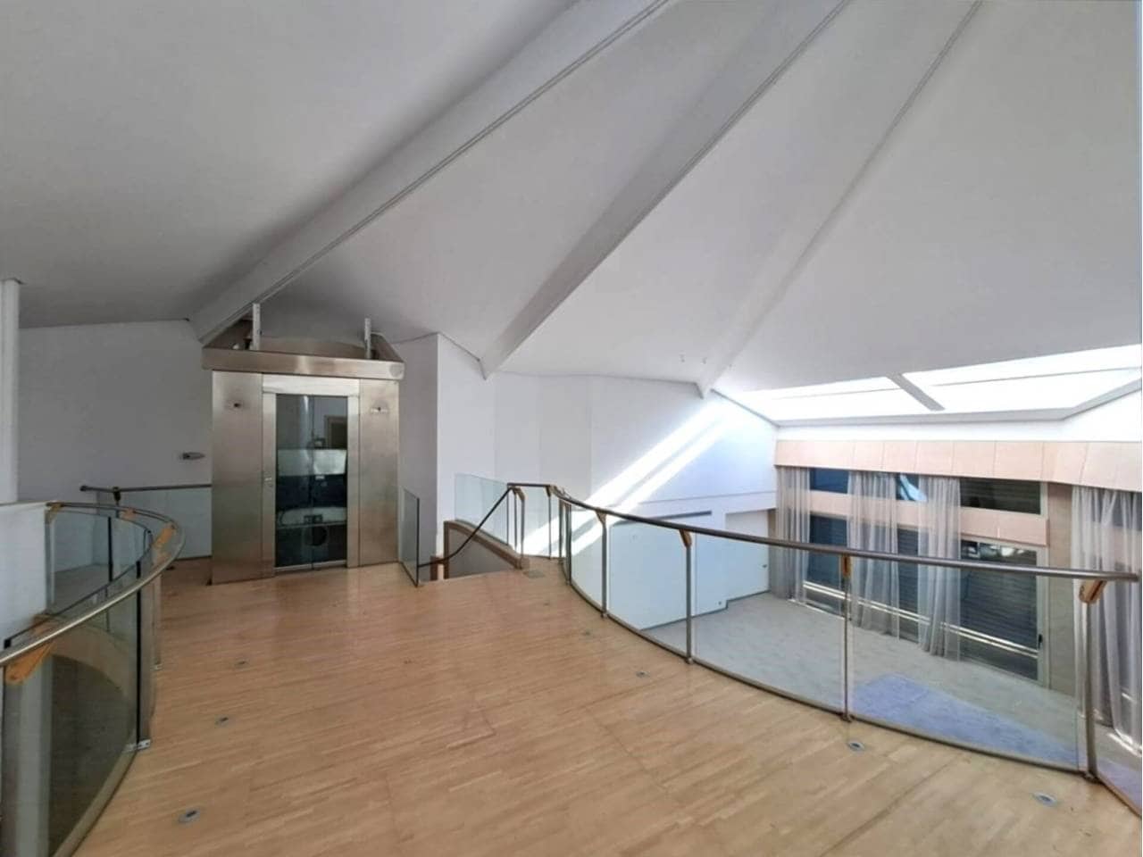 5 quarto Moradia para venda em Rocafort com piscina garagem - 1 795 000 € (Ref: 8430034)