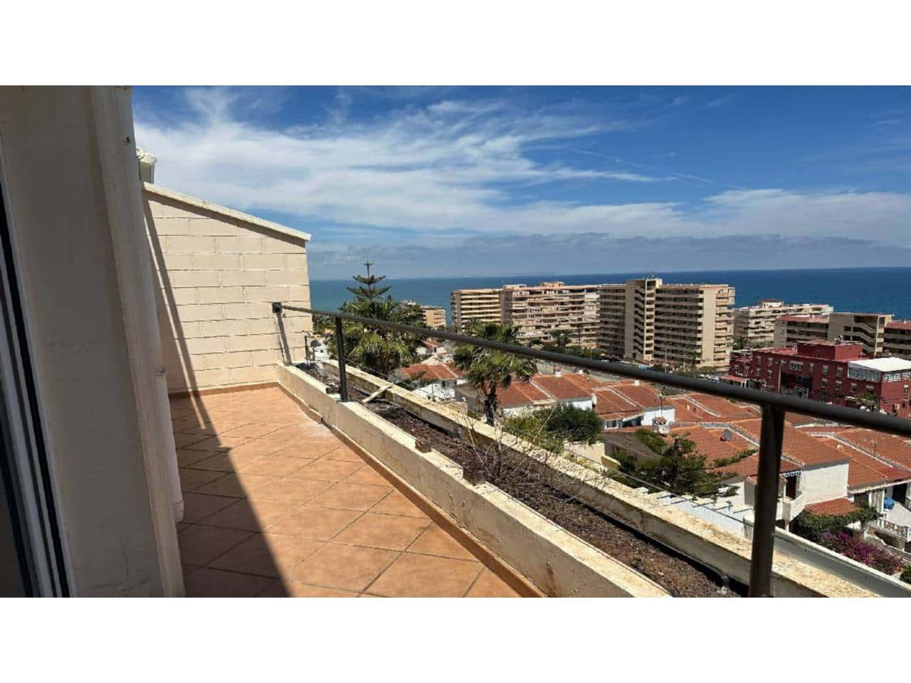 4 Zimmer Villa zu verkaufen in Torrevieja mit Pool Garage - 520.000 € (Ref: 8541741)