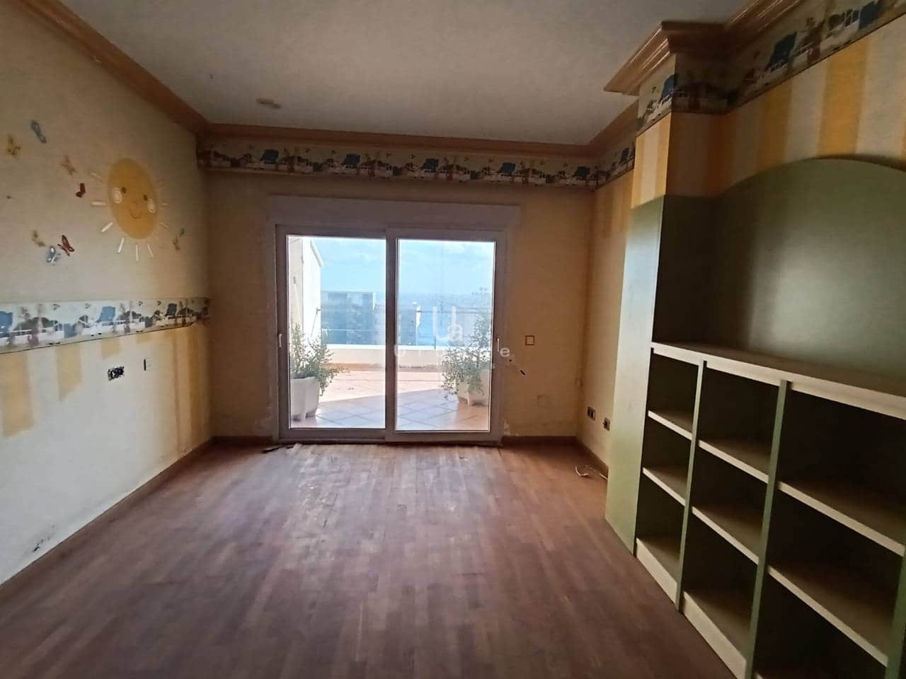 4 Zimmer Villa zu verkaufen in Torrevieja mit Pool Garage - 520.000 € (Ref: 8541741)