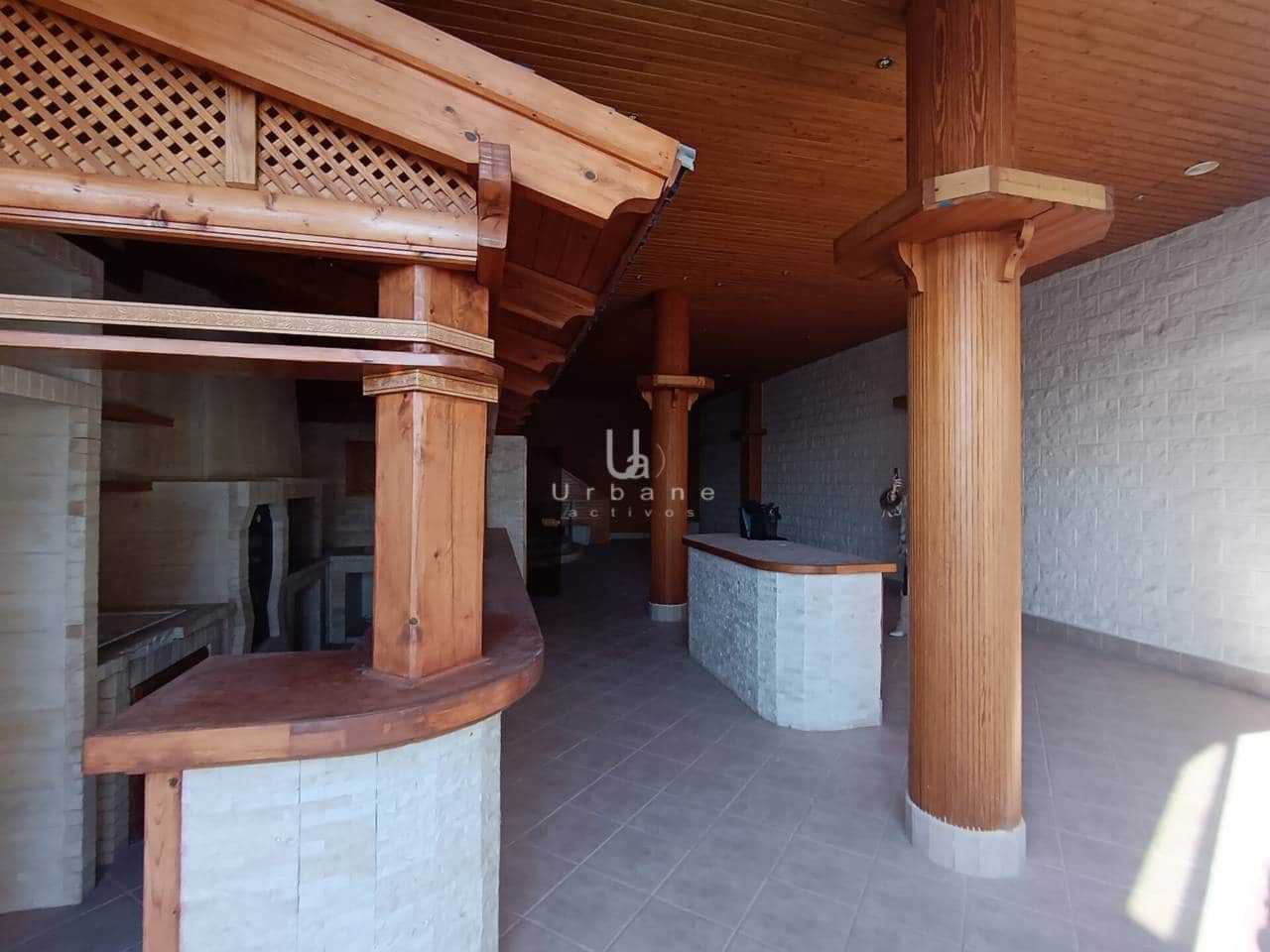 4 Zimmer Villa zu verkaufen in Torrevieja mit Pool Garage - 520.000 € (Ref: 8541741)