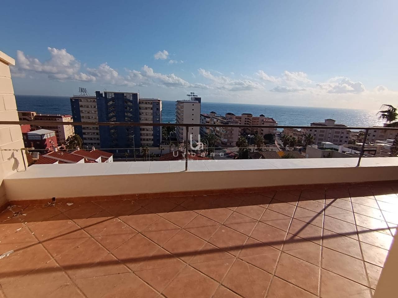 4 Zimmer Villa zu verkaufen in Torrevieja mit Pool Garage - 520.000 € (Ref: 8541741)