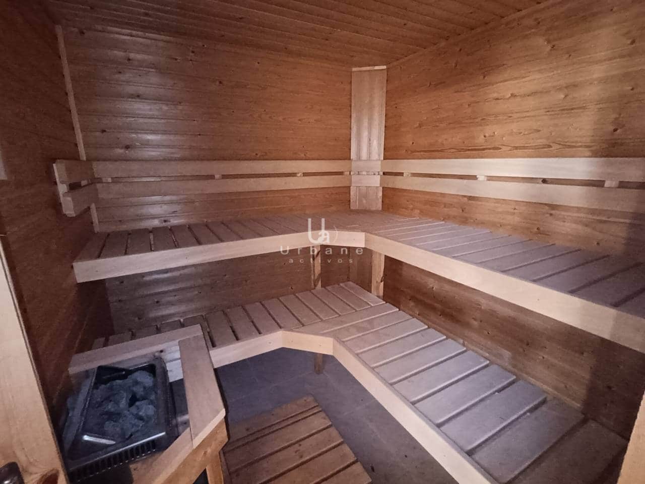 4 Zimmer Villa zu verkaufen in Torrevieja mit Pool Garage - 520.000 € (Ref: 8541741)