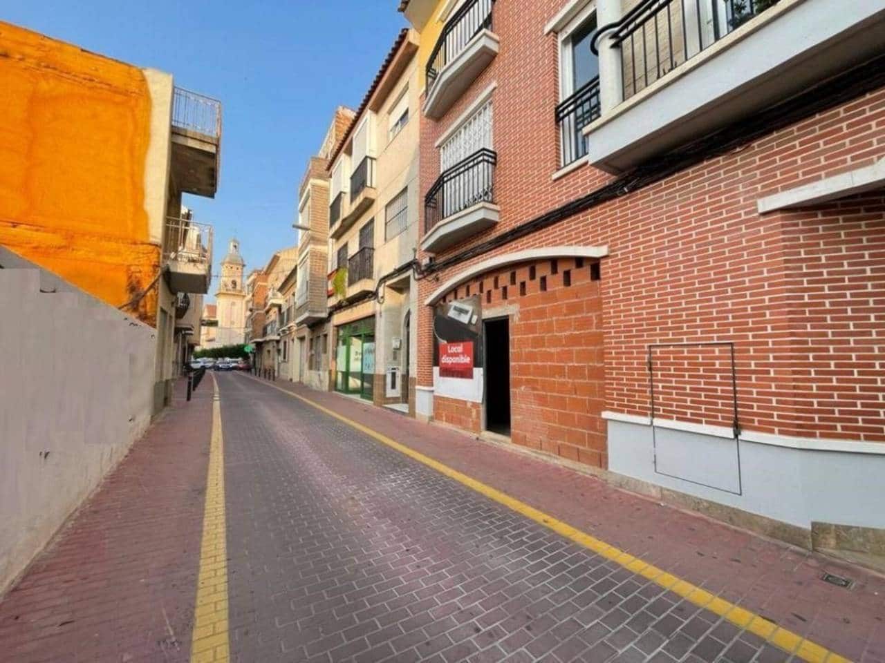 Commercieel te koop in Beniajan - € 72.000 (Ref: 8546470)