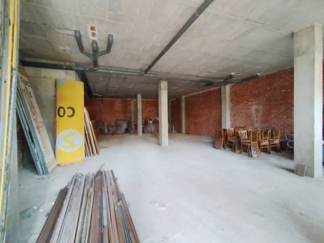 Erhverv til leje i Juan de Borbón, Murcia by med garage - € 1.400 (Ref: 8679254)