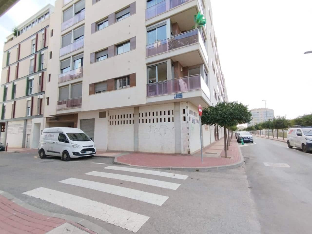 Erhverv til salg i Murcia by med garage - € 200.000 (Ref: 8679255)