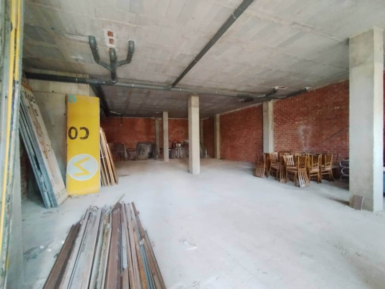 Erhverv til salg i Murcia by med garage - € 200.000 (Ref: 8679255)