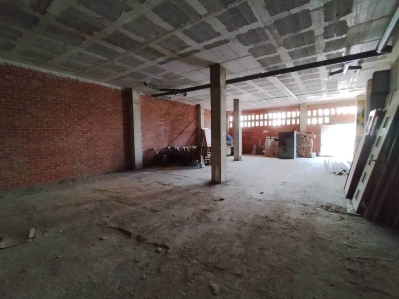 Erhverv til salg i Murcia by med garage - € 240.000 (Ref: 8679256)