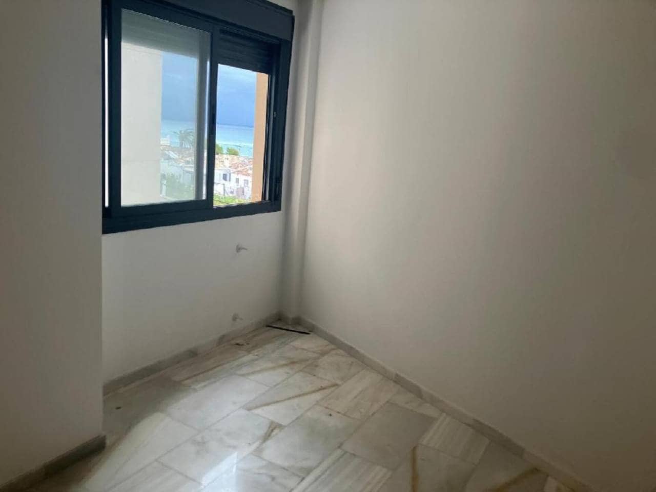 Chalet de 7 habitaciones en Altea en venta - 456.000 € (Ref: 8685693)