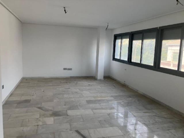 Chalet de 7 habitaciones en Altea en venta - 456.000 € (Ref: 8685693)