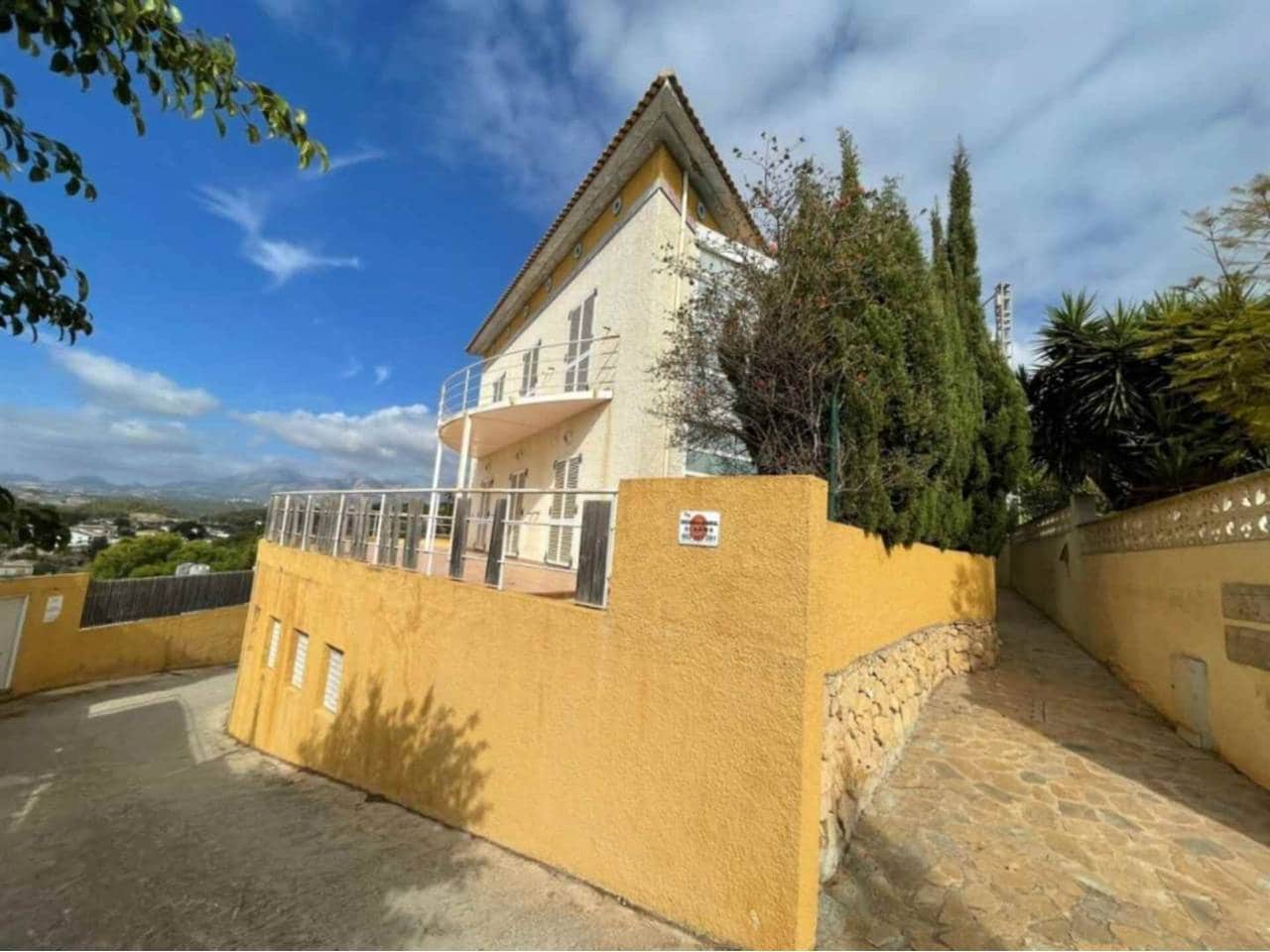 3 quarto Moradia em Banda para venda em Altea com garagem - 280 000 € (Ref: 8697630)