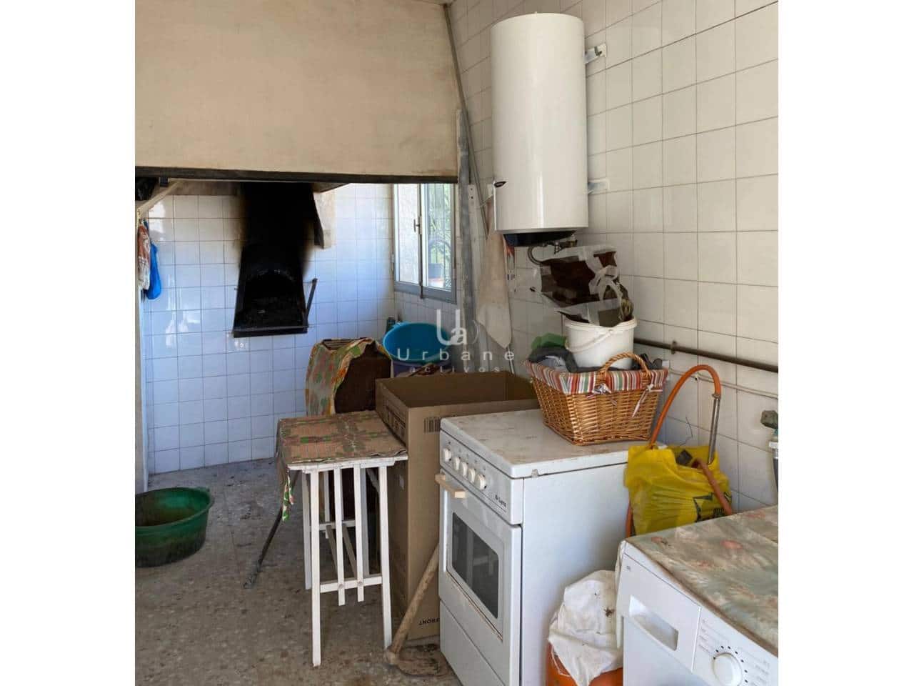 3 bedroom Villa for sale in Fuente Alamo de Murcia with garage - € 195,000 (Ref: 8737061)