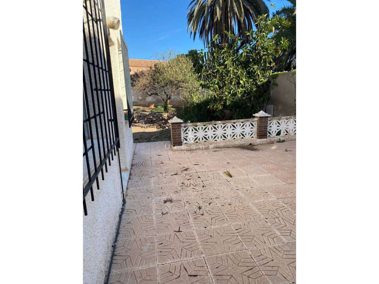 3 bedroom Villa for sale in Fuente Alamo de Murcia with garage - € 195,000 (Ref: 8737061)