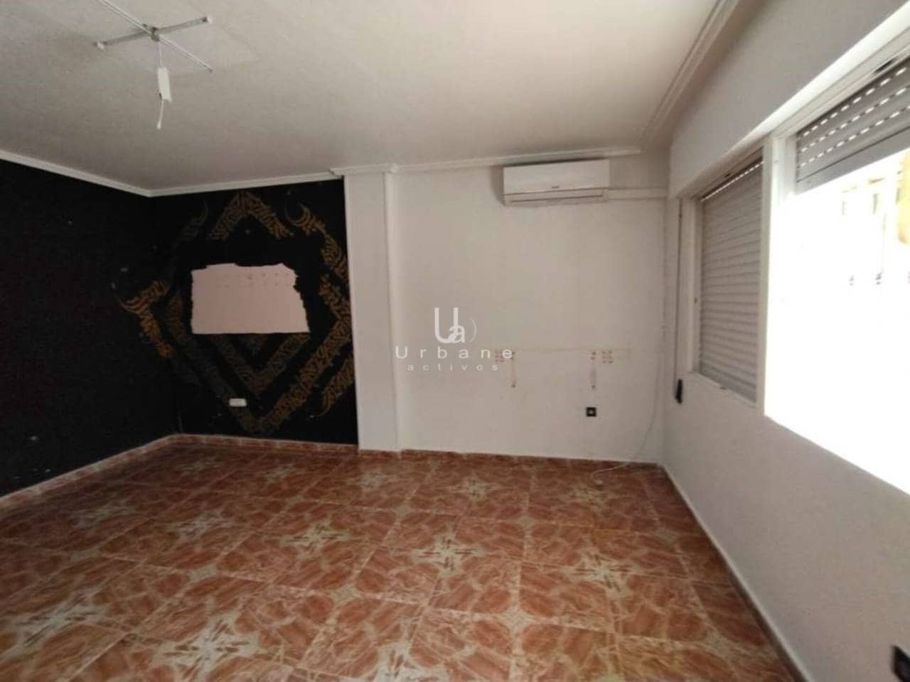 4 makuuhuone Omakotitalo myytävänä paikassa Los Alcazares - 144 200 € (Ref: 8746374)