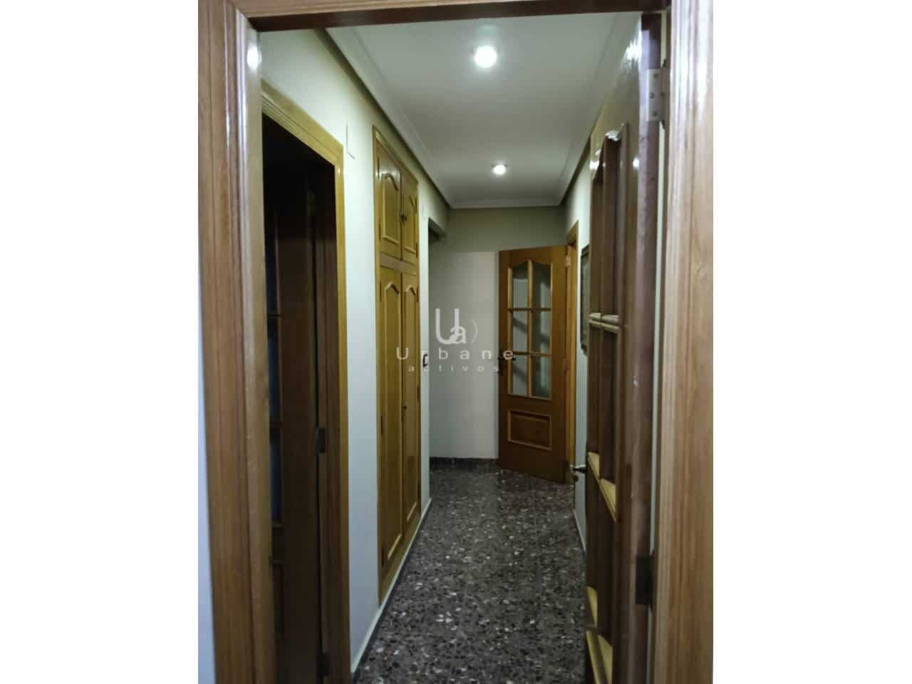 3 soverom Leilighet til salgs i Alzira - € 178 000 (Ref: 8755118)