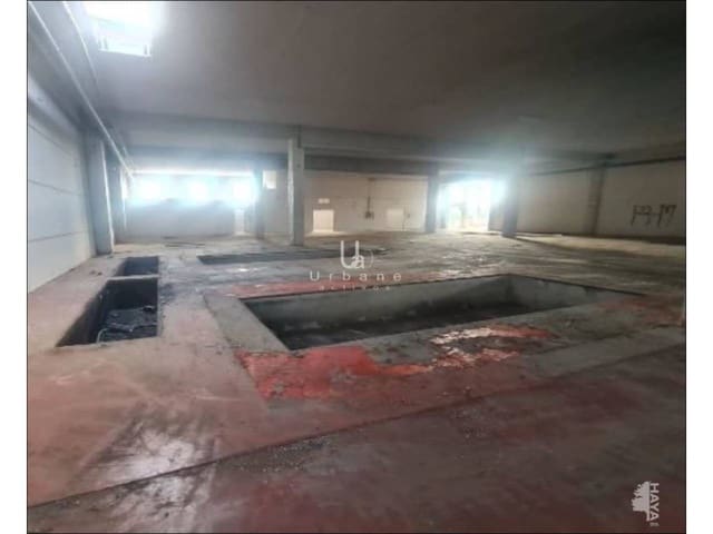 Business for sale in Alzira - € 593,100 (Ref: 8797121)