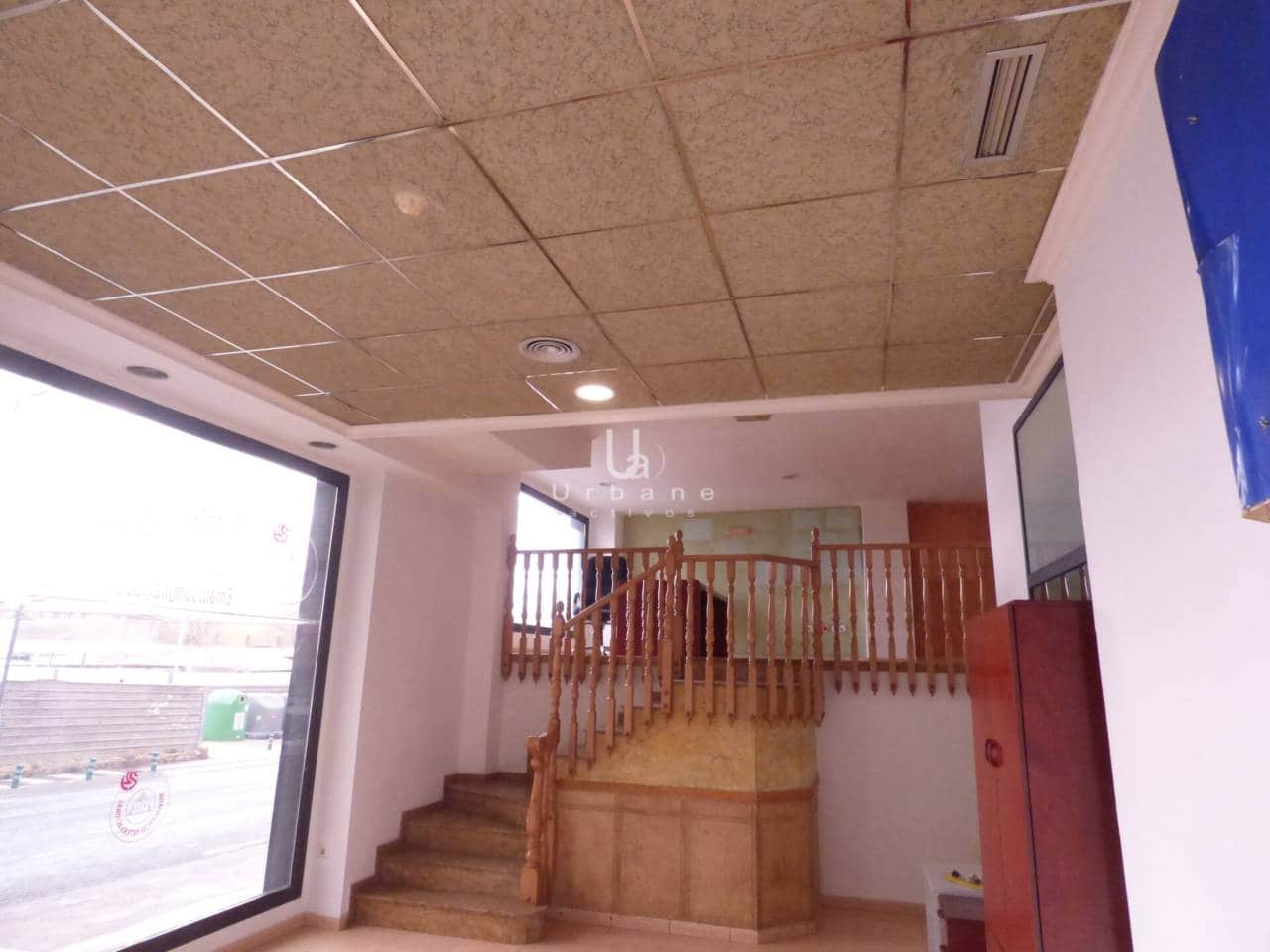 Commercial for sale in Jumilla - € 115,000 (Ref: 8804001)