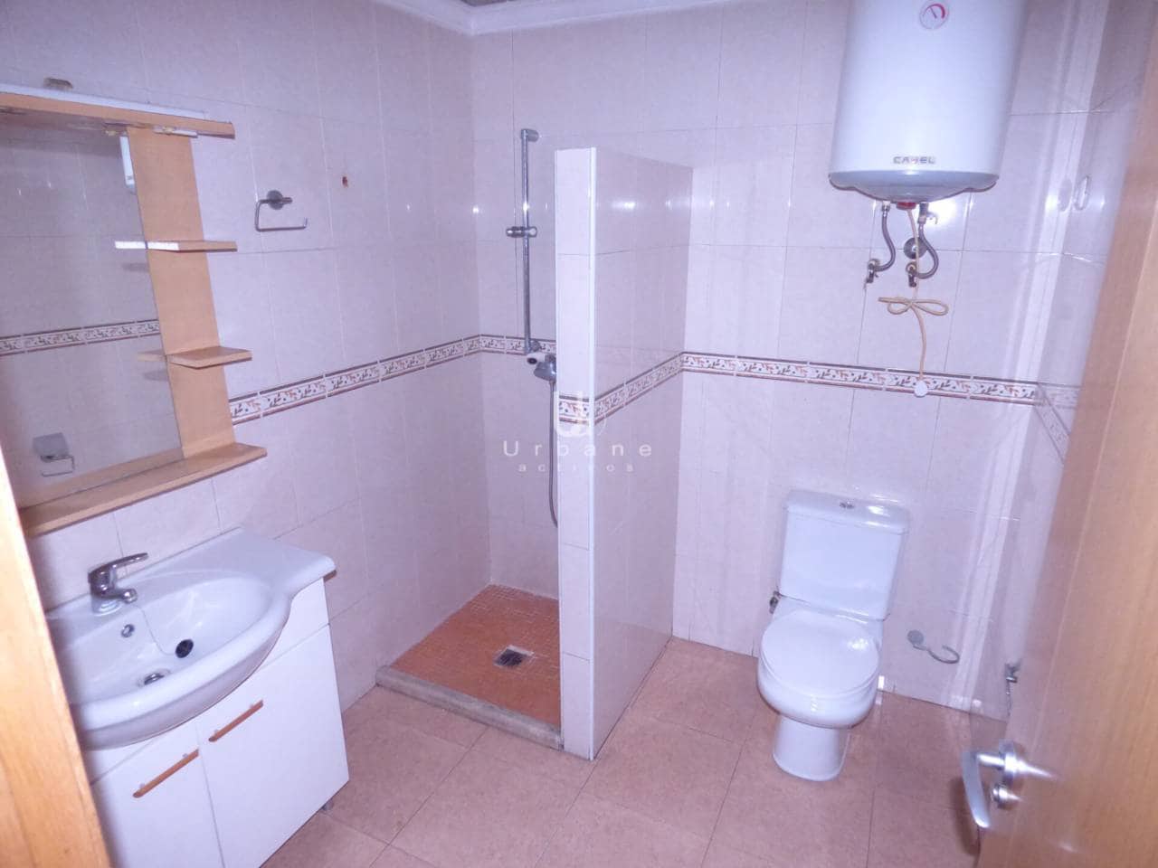 Commercial for sale in Jumilla - € 115,000 (Ref: 8804001)