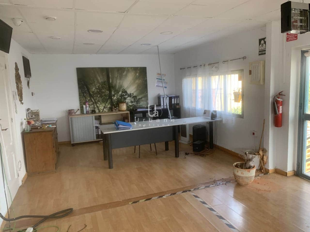 Bedrijf te koop in Los Ramos - € 790.000 (Ref: 8811999)