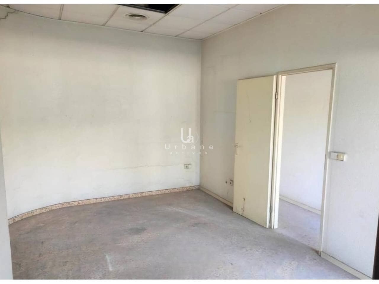 Komercyjne na sprzedaż w Miasto Murcja z garażem - 76 000 € (Ref: 8821594)