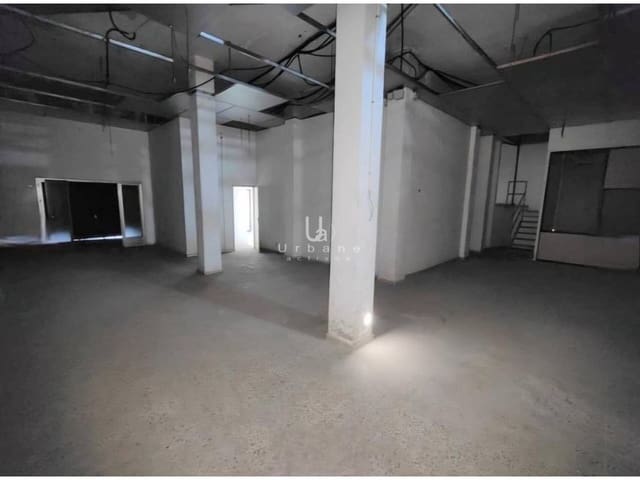 Kommersiell til salgs i Murcia by med garasje - € 76 000 (Ref: 8821594)