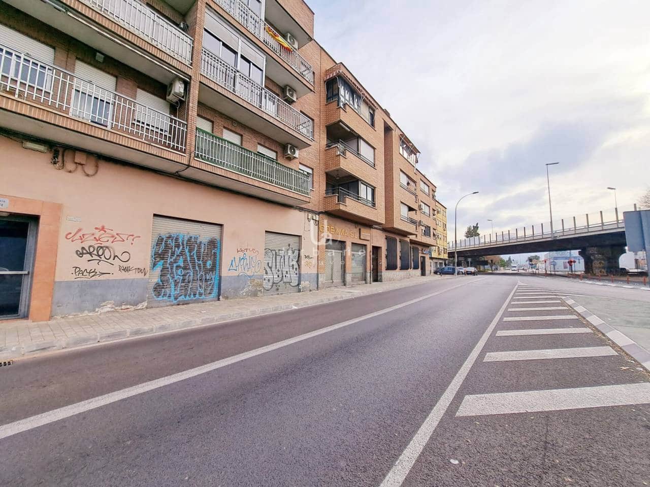 Komercyjne na sprzedaż w Miasto Murcja z garażem - 76 000 € (Ref: 8821594)