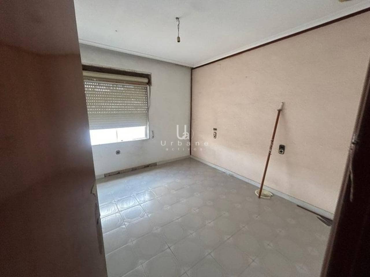 3 bedroom Flat for sale in San Jose de la Vega - € 54,000 (Ref: 8848682)