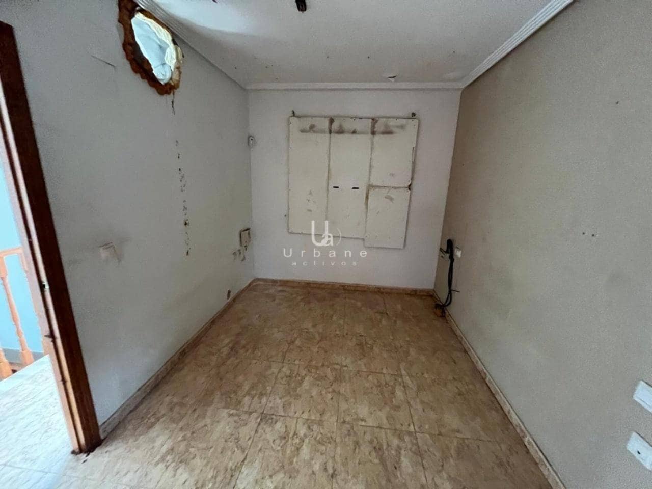 3 bedroom Villa for sale in Guardamar del Segura with pool garage - € 214,000 (Ref: 8848684)