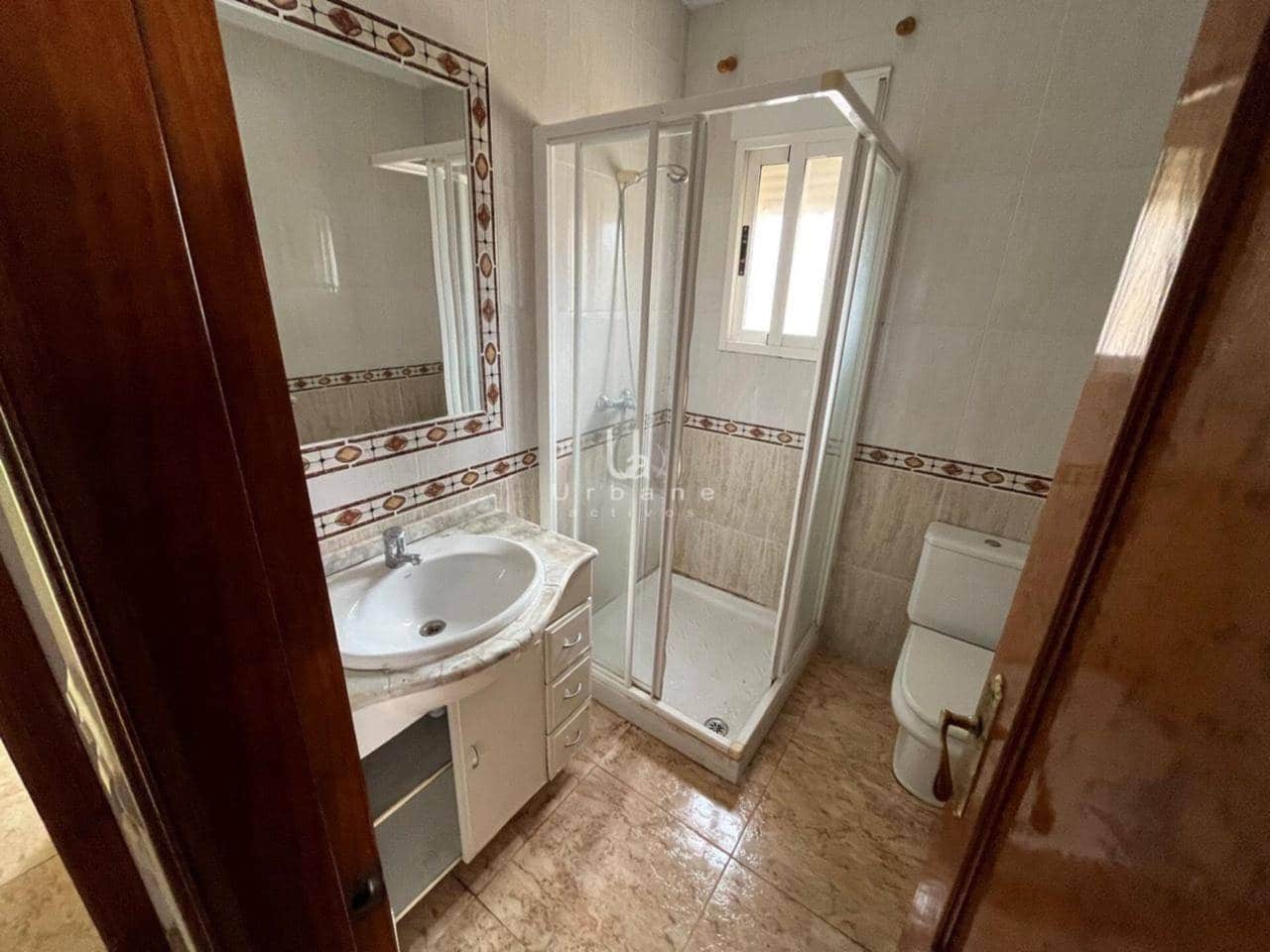 3 bedroom Villa for sale in Guardamar del Segura with pool garage - € 214,000 (Ref: 8848684)