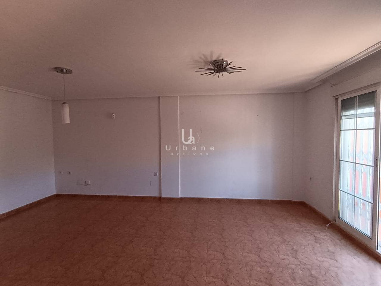 3 soverom Rekkehus til salgs i Almoradi med garasje - € 119 000 (Ref: 8866673)