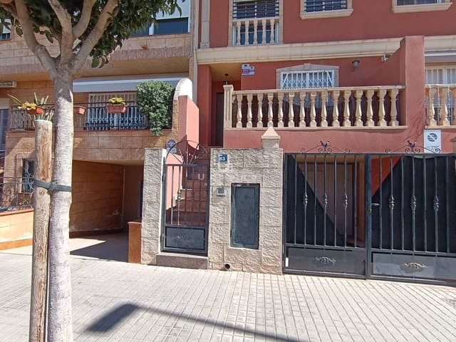 3 soverom Rekkehus til salgs i Almoradí med garasje - € 119 000 (Ref: 8866673)