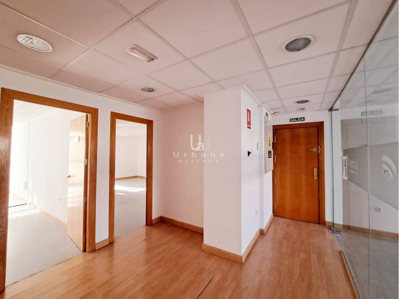 Kontor til salgs i Murcia by med garasje - € 310 000 (Ref: 8879347)