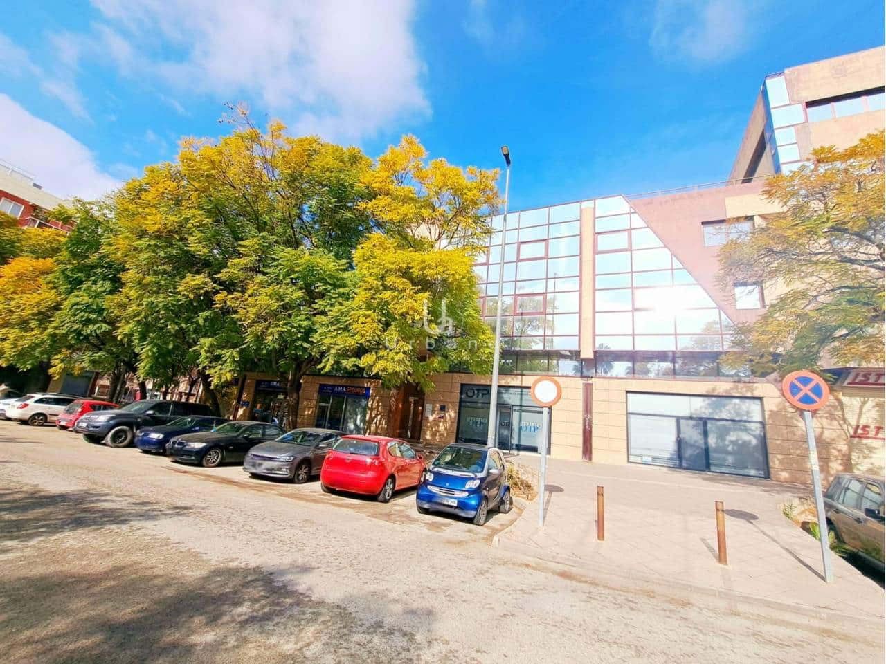 Kontor til salgs i Murcia by med garasje - € 310 000 (Ref: 8879347)