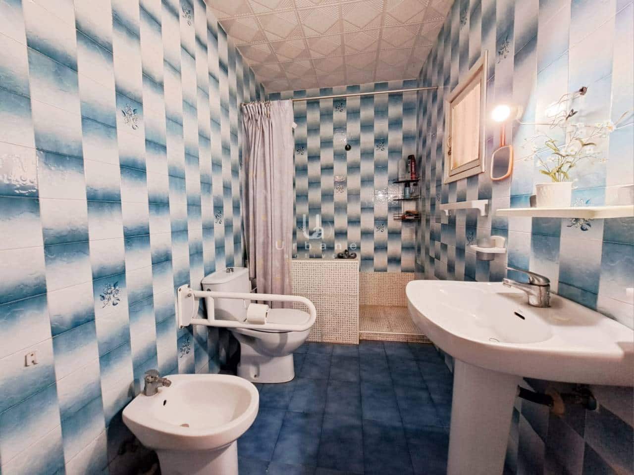 7 soveværelse Villa til salg i Murcia by med garage - € 190.000 (Ref: 8914710)