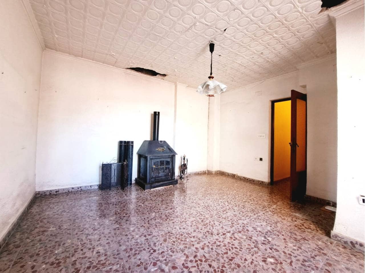 7 soveværelse Villa til salg i Murcia by med garage - € 190.000 (Ref: 8914710)